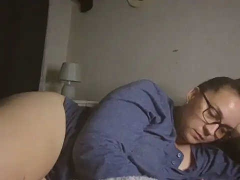 Snapshot of lilMissMarli chatting on November 2025 07:18:02 PM lilMissMarli online show from November 2025 07:18:02 PM