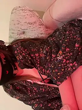 Snapshot of Soso-bigass chatting on April 2026 09:56:02 PM Soso-bigass online show from April 2026 09:56:02 PM