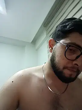 Mstfaavan64 online show from March 2026 10:07:01 PM