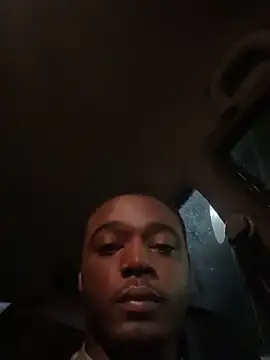 negrinho5 online show from October 2025 11:18:02 PM