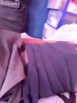 Snapshot of sanz957 chatting on November 2025 08:47:01 PM sanz957 online show from November 2025 08:47:01 PM