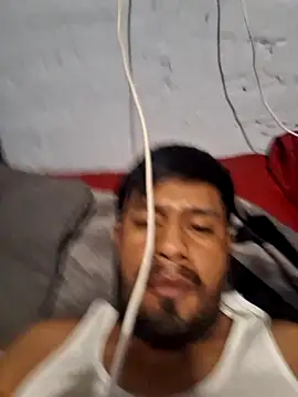 Snapshot of sanz957 chatting on December 2025 01:54:02 AM sanz957 online show from December 2025 01:54:02 AM