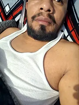 Snapshot of sanz957 chatting on January 2026 02:55:01 PM sanz957 online show from January 2026 02:55:01 PM