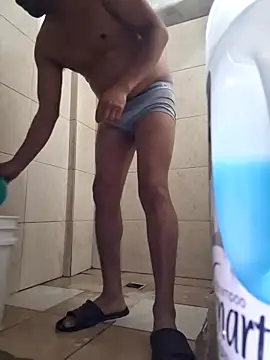 Snapshot of sanz957 chatting on February 2026 03:18:01 AM sanz957 online show from February 2026 03:18:01 AM