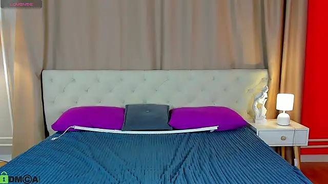 Snapshot of May_Yam chatting on April 2026 01:03:01 AM May Yam online show from April 2026 01:03:01 AM