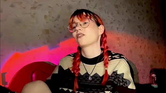 Snapshot of Midnight_Secret chatting on November 2025 06:30:01 PM Midnight Secret online show from November 2025 06:30:01 PM