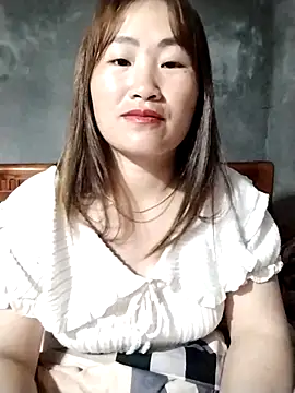 emini-xx online show from March 2026 02:10:01 PM