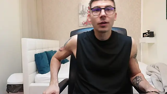 Snapshot of _Alex_Star chatting on October 2025 03:30:01 AM Alex Star online show from October 2025 03:30:01 AM