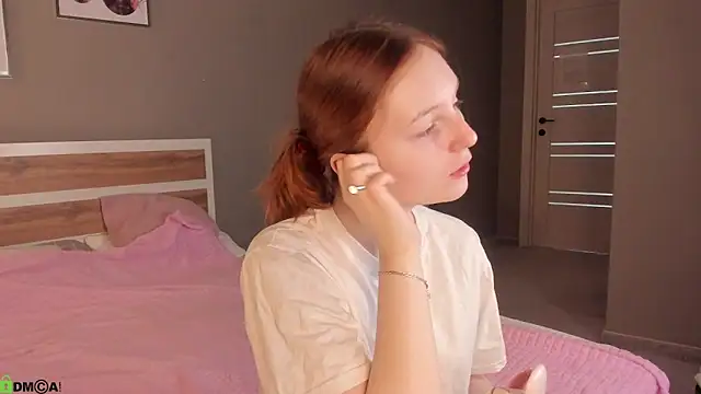 AngelWisee online show from May 2026 03:02:02 AM