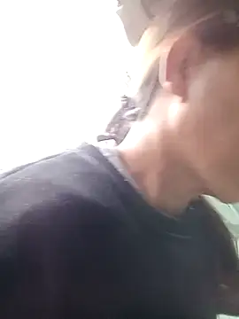 bella-la online show from November 2025 09:52:02 AM