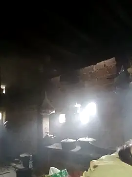 bella-la online show from December 2025 01:10:01 AM