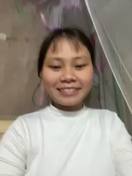 Snapshot of Sophia-123 chatting on November 2025 01:48:02 AM Sophia-123 online show from November 2025 01:48:02 AM