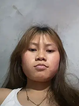 Sophia-123 online show from May 2026 12:10:01 PM