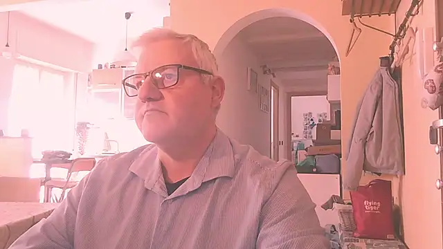 Snapshot of Diegoriv71 chatting on February 2026 09:41:01 AM Diegoriv71 online show from February 2026 09:41:01 AM