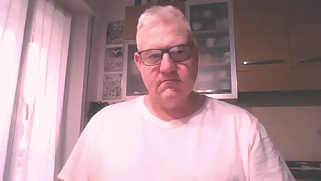 Snapshot of Diegoriv71 chatting on March 2026 06:59:01 AM Diegoriv71 online show from March 2026 06:59:01 AM