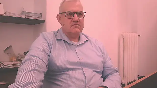 Snapshot of Diegoriv71 chatting on March 2026 12:33:02 PM Diegoriv71 online show from March 2026 12:33:02 PM