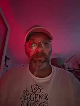 Snapshot of edgarmachtsderbe chatting on July 2026 11:03:01 PM edgarmachtsderbe online show from July 2026 11:03:01 PM