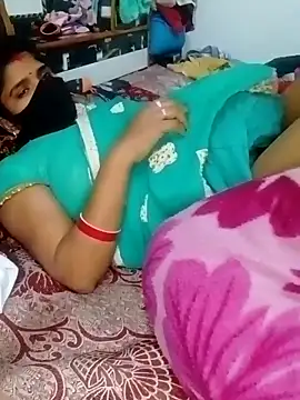 hot couple 000 online show from January 2026 02:54:02 PM