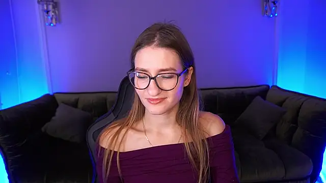 Snapshot of NaughtyNurseVibe chatting on November 2025 07:20:01 AM NaughtyNurseVibe online show from November 2025 07:20:01 AM