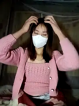 Snapshot of Em_xinh01 chatting on December 2025 01:21:02 AM Em xinh01 online show from December 2025 01:21:02 AM