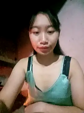 Snapshot of Linh_sexy98 chatting on November 2025 10:18:02 PM Linh sexy98 online show from November 2025 10:18:02 PM