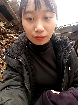 Snapshot of Linh_sexy98 chatting on November 2025 08:14:01 AM Linh sexy98 online show from November 2025 08:14:01 AM