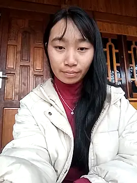 Snapshot of Linh_sexy98 chatting on December 2025 08:34:01 AM Linh sexy98 online show from December 2025 08:34:01 AM