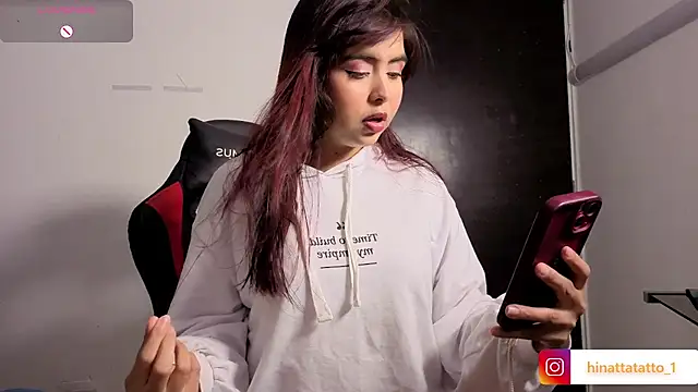 Hinatta-Tatto1 online show from June 2026 08:13:01 PM
