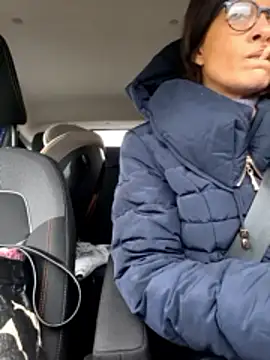 Piediniecollant online show from November 2025 11:10:02 AM