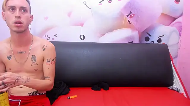 Snapshot of In_my_room_anything_goes chatting on February 2026 03:54:01 AM In my room anything goes online show from February 2026 03:54:01 AM