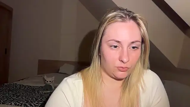 EngelHelene online show from April 2026 06:05:01 PM