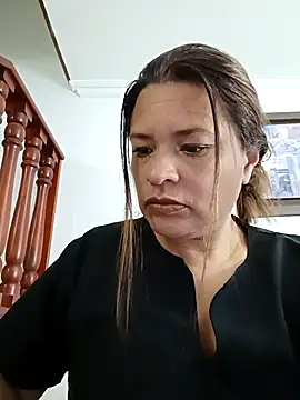  SOFI-09 online show from November 2025 04:17:01 PM