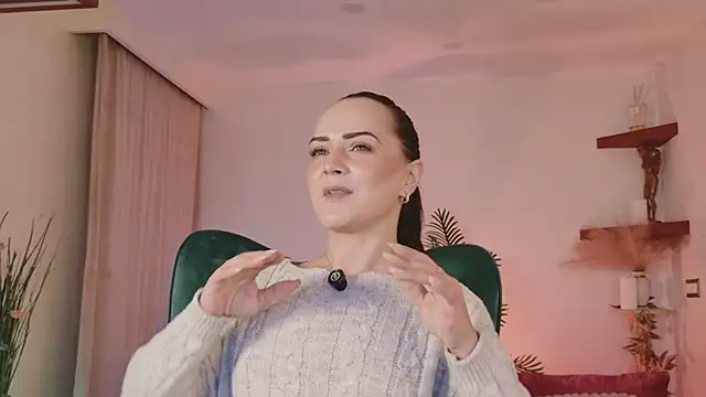 SiennaRosse online show from February 2026 09:43:01 PM