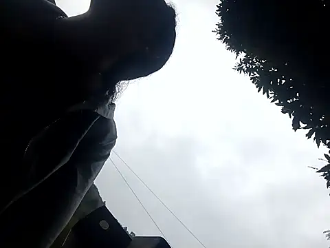 Snapshot of Camila-Valverde chatting on February 2026 01:31:02 PM Camila-Valverde online show from February 2026 01:31:02 PM