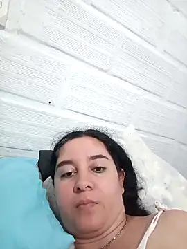 Snapshot of Camila-Valverde chatting on February 2026 03:04:02 AM Camila-Valverde online show from February 2026 03:04:02 AM