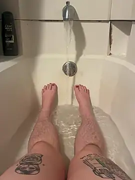 Fattysloth online show from November 2025 01:50:01 AM