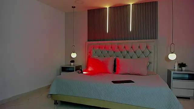 Kelsy monroy  online show from November 2025 08:31:01 PM