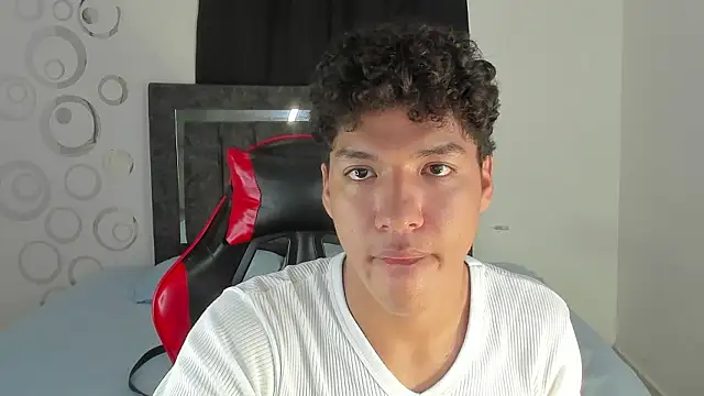 Maximiliano Khalil online show from March 2026 07:53:01 PM