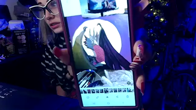 DaniDoodles420 online show from December 2025 11:45:02 PM