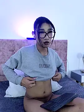 FernandaFox  online show from May 2026 03:48:01 AM