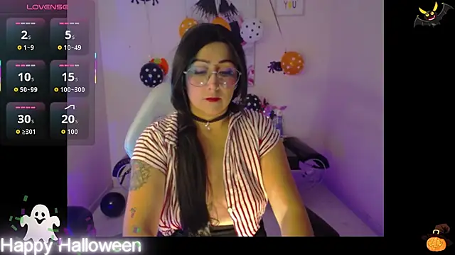 Alana x  online show from October 2025 03:18:01 AM