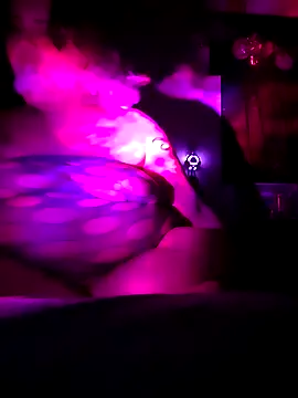 Snapshot of plumpycake420 chatting on January 2026 07:01:02 AM plumpycake420 online show from January 2026 07:01:02 AM