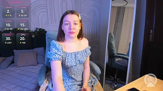 Snapshot of R_I_N_A chatting on January 2026 01:07:02 AM R I N A online show from January 2026 01:07:02 AM