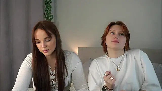 Snapshot of AnnamariaVansteenwyk chatting on October 2025 08:49:01 AM AnnamariaVansteenwyk online show from October 2025 08:49:01 AM