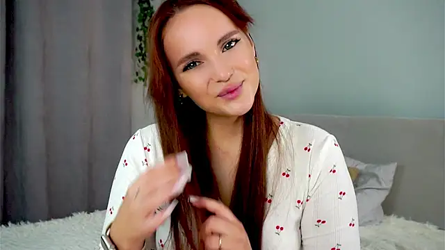 Snapshot of AnnamariaVansteenwyk chatting on November 2025 07:31:01 AM AnnamariaVansteenwyk online show from November 2025 07:31:01 AM