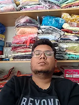 Snapshot of playboy210600 chatting on November 2025 07:30:02 AM playboy210600 online show from November 2025 07:30:02 AM