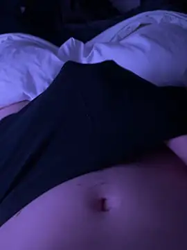 Snapshot of rb2357 chatting on December 2025 11:10:02 PM rb2357 online show from December 2025 11:10:02 PM