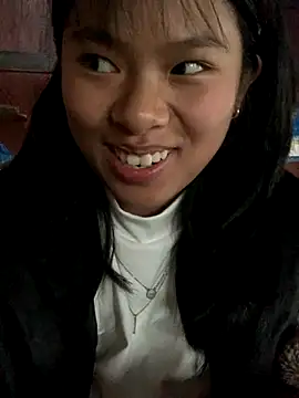 huttonmay358 online show from November 2025 01:49:02 AM