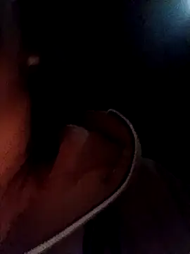 Snapshot of yoyo-mi chatting on March 2026 04:05:02 AM yoyo-mi online show from March 2026 04:05:02 AM