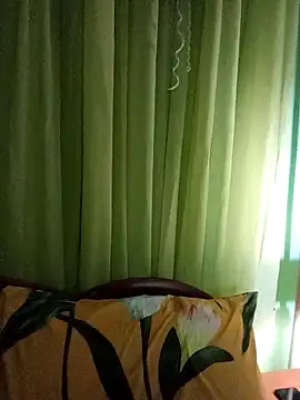 Snapshot of Esenia505 chatting on March 2026 04:03:01 AM Esenia505 online show from March 2026 04:03:01 AM